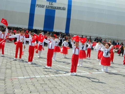Posof’ta 23 Nisan coşkusu
