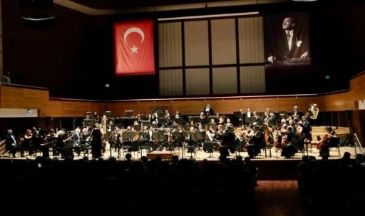 Prof. Dr. Ayhan Kızıl’ı 10. yıl anmak konseri
