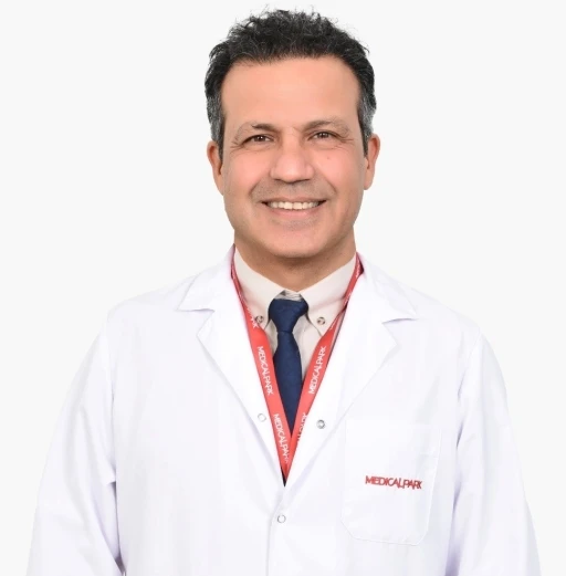 Prof. Dr. G&uuml;rhan &Ouml;z: "Aşırı terleme sosyal yaşamı olumsuz etkiliyor"
