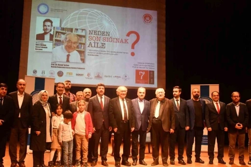 Prof. Dr. Nevzat Tarhan, SAÜ’de ailenin önemini vurguladı

