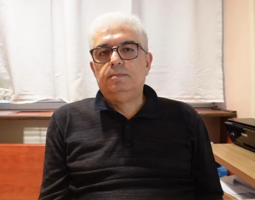 Prof. Dr. Yalnız: "Sağlıklı yaşam i&ccedil;in d&uuml;zenli hareket edilmesi gerekiyor"