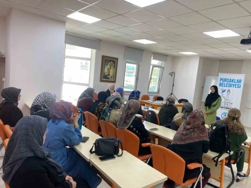 Pursaklar&rsquo;da nesilden nesile uzanan g&uuml;&ccedil;l&uuml; bağ: Anne ve kız

