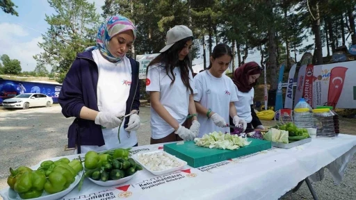 Pusula Maraş&rsquo;tan gen&ccedil;lere gastronomi kampı
