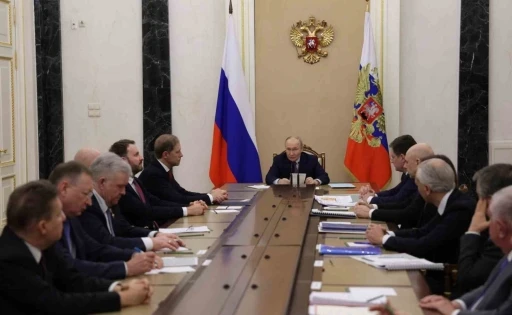 Putin: "Rusya, petrol ve doğal gaz tedariki konusunda Avrupalılarla &ccedil;alışmaya hazır"
