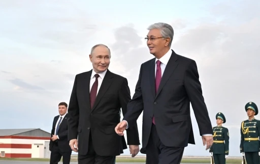 Putin resmi ziyaret i&ccedil;in Kazakistan&rsquo;da
