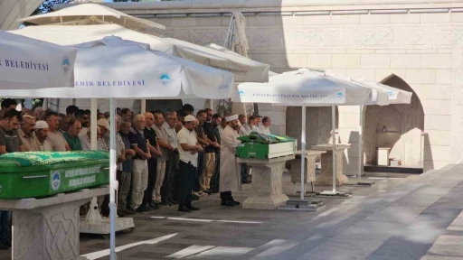 &quot;Annemiz&quot; dediler, başka cenazeyi alıp gömdüler
