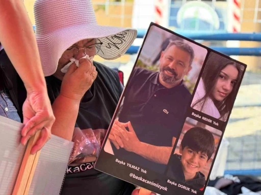 &quot;Bilerek çocuklarımızı yaktılar, haber vermediler, para için yaptılar. İnşallah onların başına da gelir&quot;
