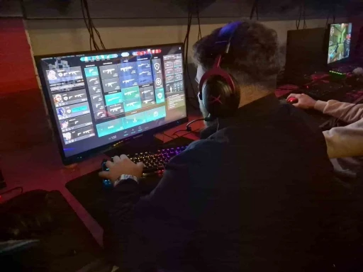"Bulut oyunculuğu internet kafeler i&ccedil;in tehdit değil"

