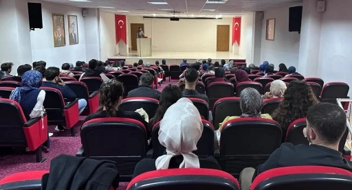 &quot;Damgalanma ve Ruh Sağlığı&quot; söyleşisi gerçekleştirildi
