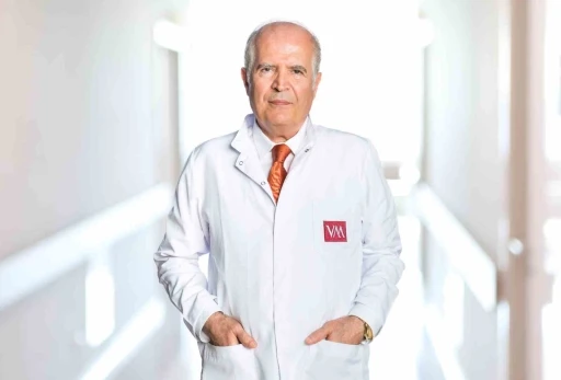 "Glokom belirti vermeden g&ouml;rme kaybına yol a&ccedil;abilir"
