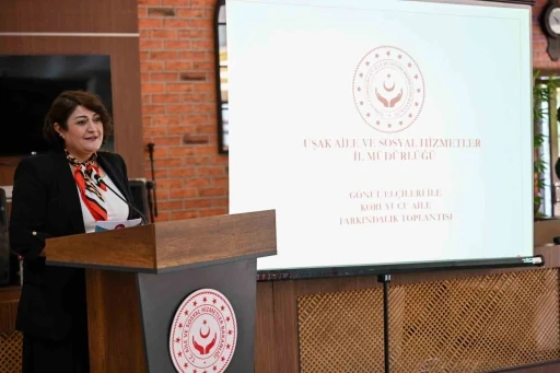 &quot;Gönül Elçileri Koruyucu Aile Farkındalık Toplantısı&quot; gerçekleştirildi
