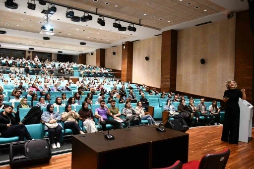 "Kanser hastasının tedavide en &ccedil;ok ihtiya&ccedil; duyduğu şefkat"
