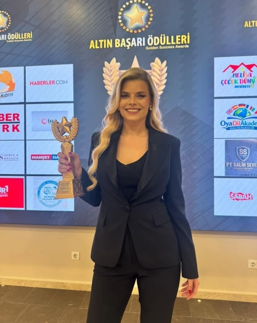 "Kupa G&uuml;nl&uuml;ğ&uuml;", Altın Başarı &Ouml;d&uuml;l&uuml;&rsquo;ne layık g&ouml;r&uuml;ld&uuml;
