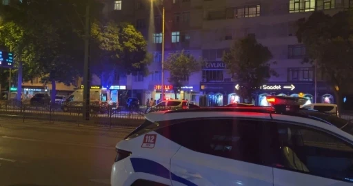 &quot;Paranızı geri vereceğim&quot; diye çağırdığı iki kardeşi bıçakladı
