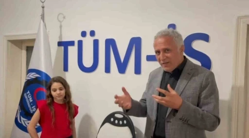 &quot;Şaka gibi&quot; dedi, koltuğa oturmadı
