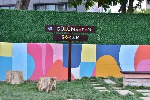 &quot;Sokaklar dönüşüyor&quot; projesiyle Bursa’da çocuklar güvenli, veliler huzurlu
