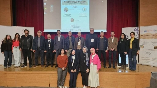 &quot;Tarihi Mirasın İzinde: Teorik ve Uygulamalı Tarih Araştırmaları&quot; paneli gerçekleştirildi
