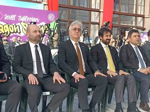 &quot;Vagon Sahne&quot; perdelerini açıyor
