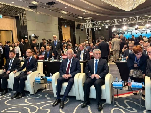 "Xi Jinping: &Ccedil;in&rsquo;in Y&ouml;netimi" kitabının 5. cildi tanıtıldı
