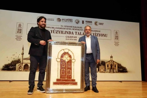 "Yal&ccedil;ın Başkan Talas&rsquo;ta muhteşem işler yaptı"
