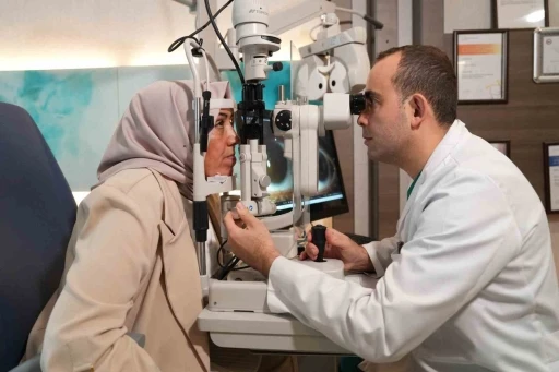 &quot;Yıllarca görme kaybı yaşayan hasta, ameliyatla iyileşti&quot;
