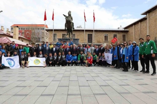 Raftingin şampiyonları belli oldu
