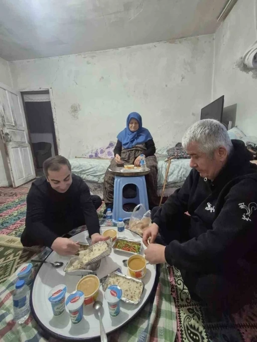 Ramazan ayı g&ouml;n&uuml;lleri buluşturdu
