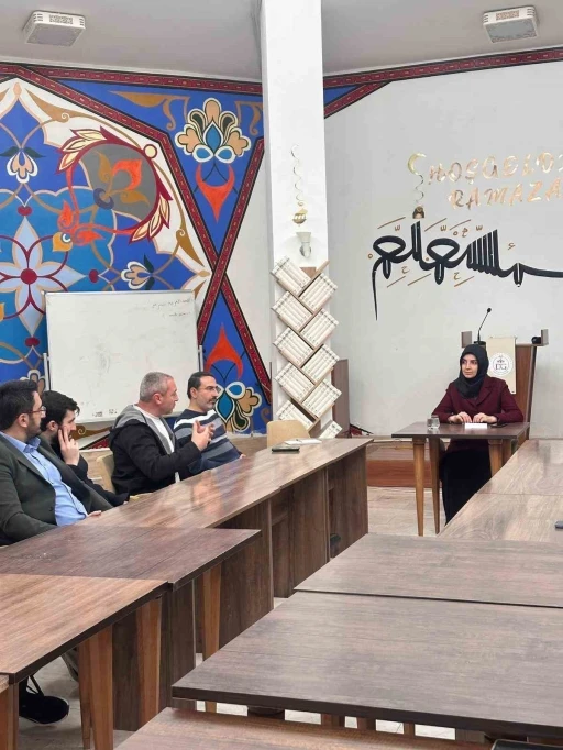 Ramazan ayında gen&ccedil;lere y&ouml;nelik yapılacak &ccedil;alışmalar ele alındı

