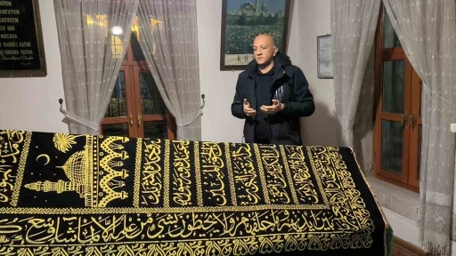 Ramazan ayında Şahidi T&uuml;rbesi&rsquo;ne ziyaret&ccedil;i akını