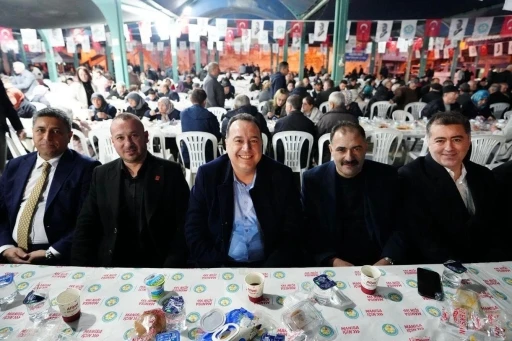 Ramazan&rsquo;ın bereketi Demirci&rsquo;de paylaşıldı
