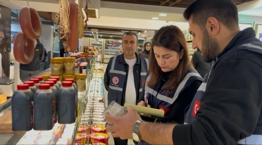 Ramazan &ouml;ncesi Bursa&rsquo;da fahiş fiyat operasyonu
