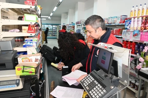 Ramazan &ouml;ncesi Denizli genelinde eş zamanlı gıda denetimi yapıldı
