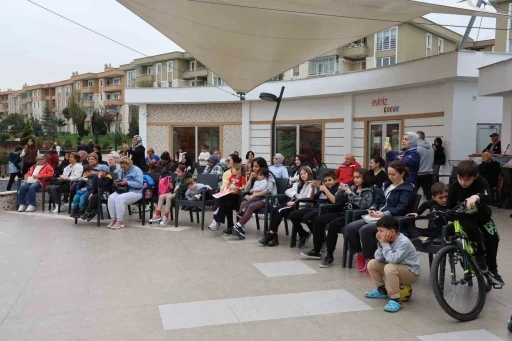 Ramazanın son günlerinde vatandaşlara ilahi ziyafeti
