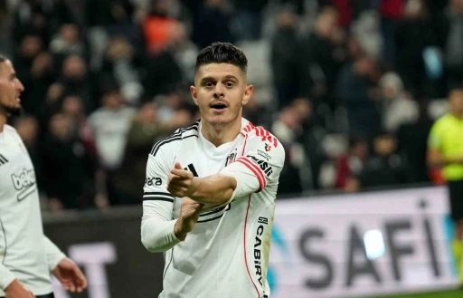 Rashica, bu sezon ligde ilk gol&uuml;n&uuml; attı
