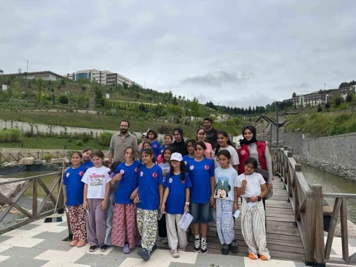 Reaktif oyunlar ile bilgi öğrencilere aktarılıyor
