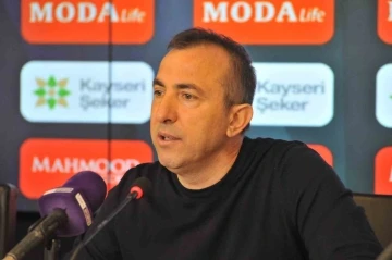 Recep Uçar: &quot;1 puandan çok mutlu değilim ama 1 puanı da değerli buluyorum&quot;
