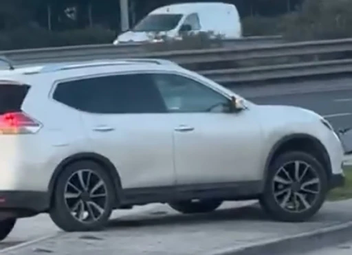 Ref&uuml;jden atlayan s&uuml;r&uuml;c&uuml;ye ceza yağdı; g&ouml;r&uuml;nt&uuml;leri izleyince itiraf etti
