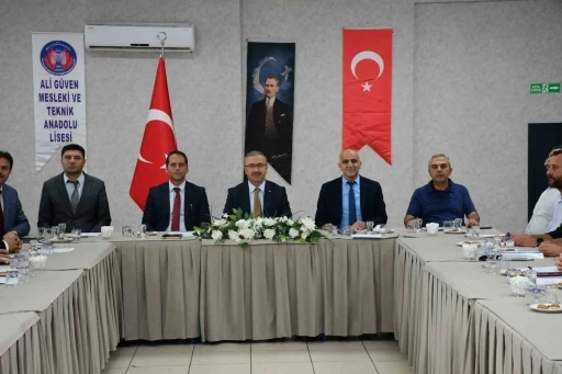 Rehberlik ve Psikolojik Danışma Hizmetleri İl Y&uuml;r&uuml;tme Komisyonu toplantısı ger&ccedil;ekleşti
