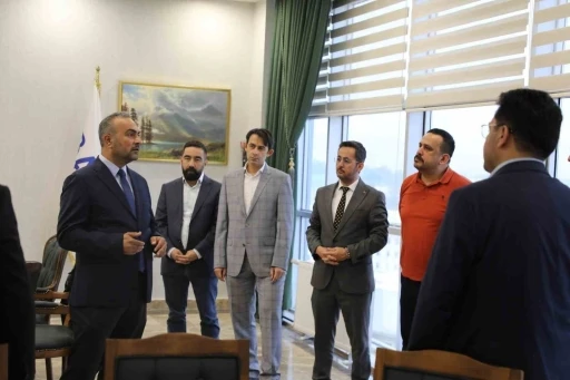 Rektör Akkaya, BARÜ’lü &quot;Dünyanın En Etkili Bilim İnsanları&quot; ile bir araya geldi
