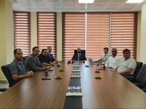 Rektör Akkaya üniversite ve sanayi iş birliği toplantısına katıldı
