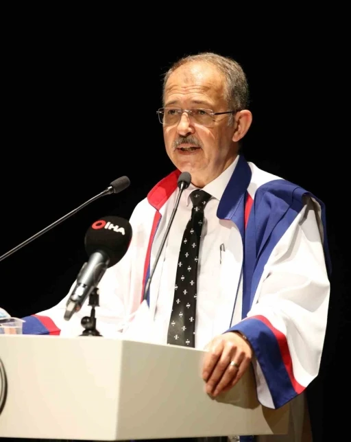 Rektör Dağlı’dan  23 Nisan mesajı
