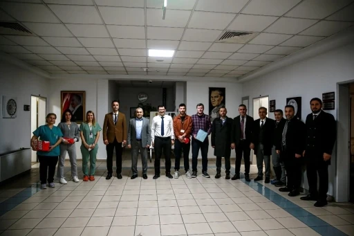 Rekt&ouml;r Kent, AD&Uuml; Hastanesi&rsquo;nde hizmetleri yerinde inceledi
