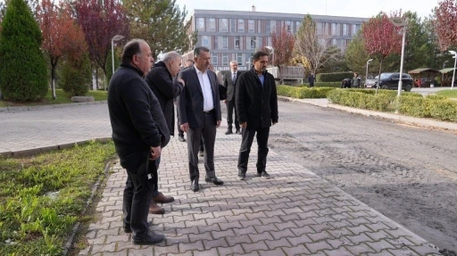 Rektör Kırışık, kampüs ve öğrenci ihtiyaçlarını yerinde gözlemledi
