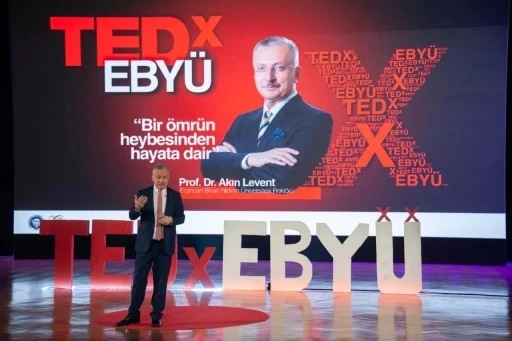 Rekt&ouml;r Levent: "Hayata iyi bakarsanız hayat da size iyi bakar"
