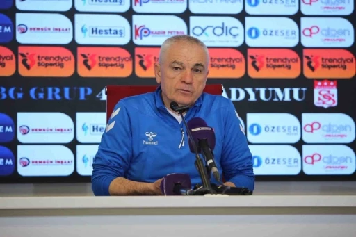Rıza Çalımbay: &quot;Yenileceğimizi aklımın ucundan geçirmiyordum&quot;
