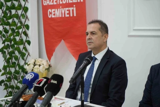 Rıza Perçin: &quot;Antalyaspor için biraz dilenci olduk, 35 milyon Dolar’dan fazla borç var&quot;
