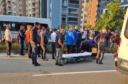 Rize’de kamyonetin çarptığı paramedik ağır yaralandı