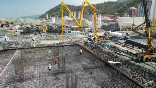 Rize Şehir Hastanesi inşaatının yüzde 51’i tamamlandı
