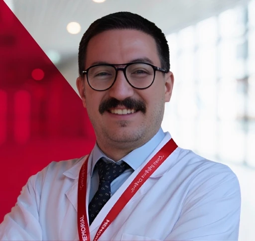Roza, y&uuml;zde kalıcı kızarıklığa neden oluyor
