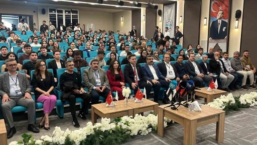 RT&Uuml;K Başkan Vekili G&uuml;&ccedil;er: "Hi&ccedil;bir mazeret başarının yerini tutamaz&rsquo;&rsquo;
